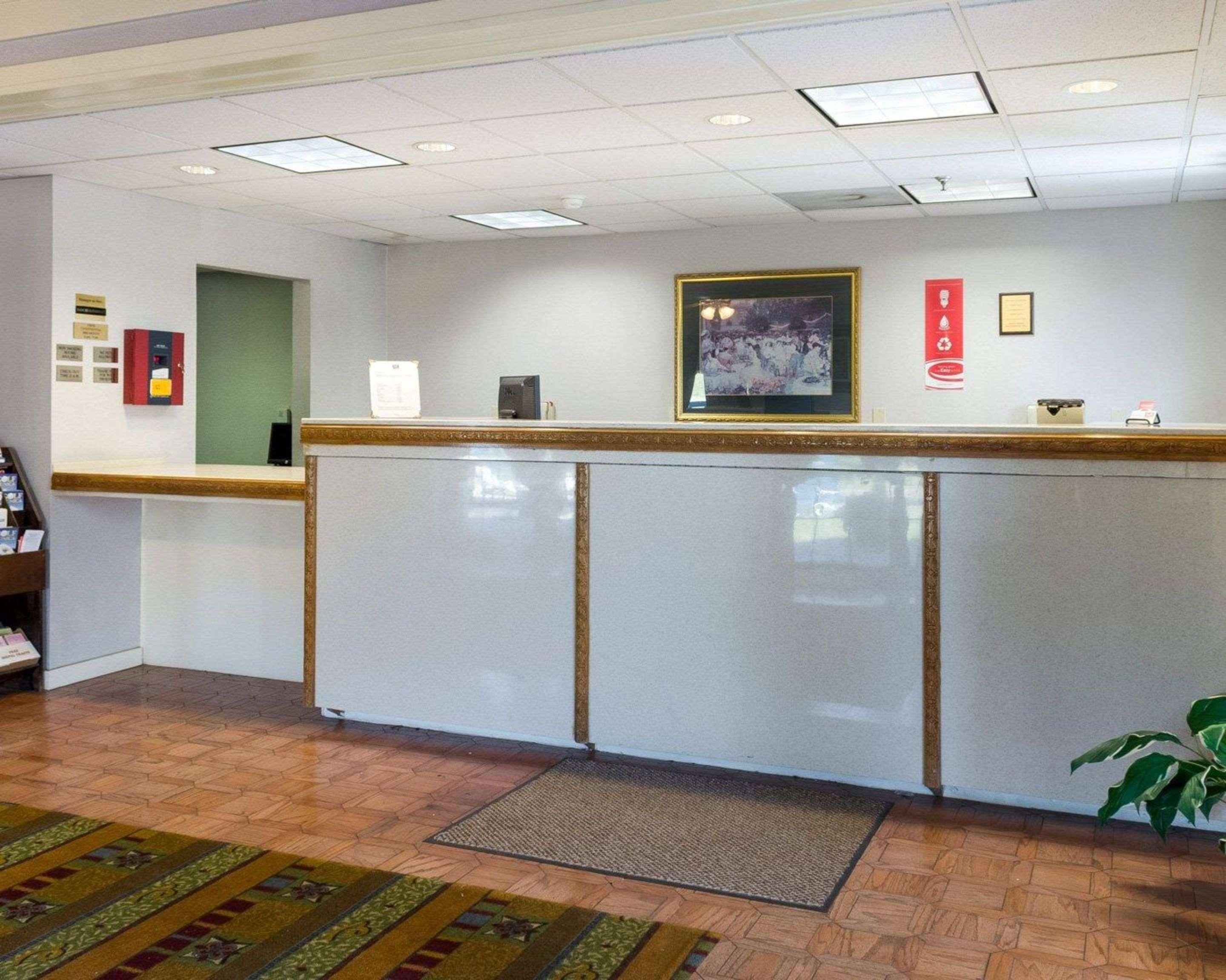 Econo Lodge Canton I-55 Exterior foto